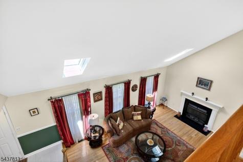 15 Hampton Court Bernards NJ 07920