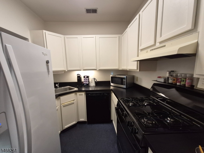8 W Line Avenue Union NJ 07088