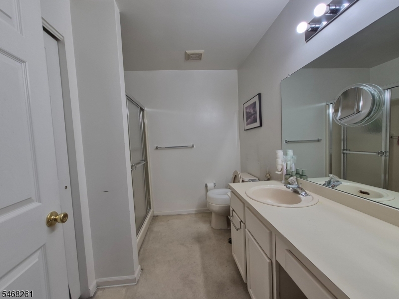 8 W Line Avenue Union NJ 07088