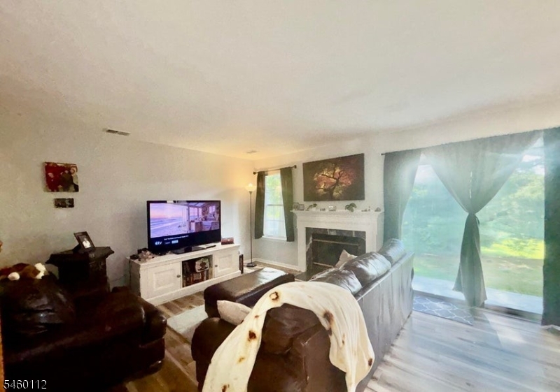 15 Saddle Court Tinton Falls NJ 07753