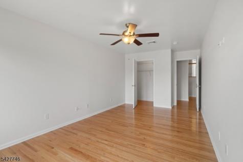 1 Wimbledon Dr U2 Vernon NJ 07462