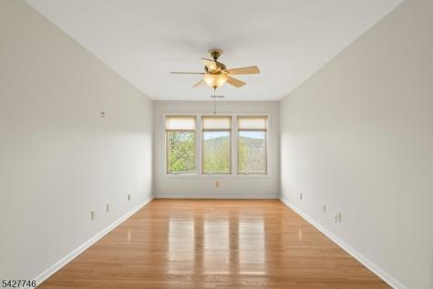 1 Wimbledon Dr U2 Vernon NJ 07462