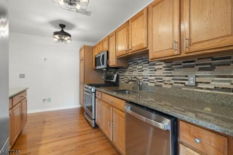 1 Wimbledon Dr U2 Vernon NJ 07462