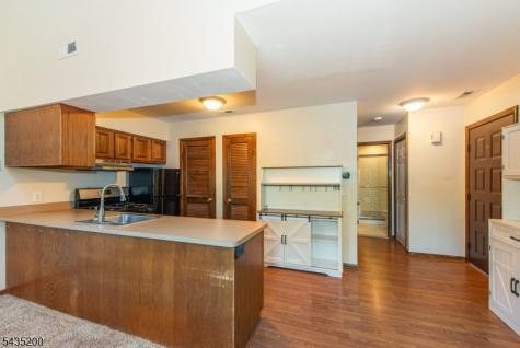 14 Stonehill Drive Vernon NJ 07462