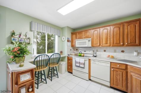 88 Metro Vista Drive Hawthorne NJ 07506