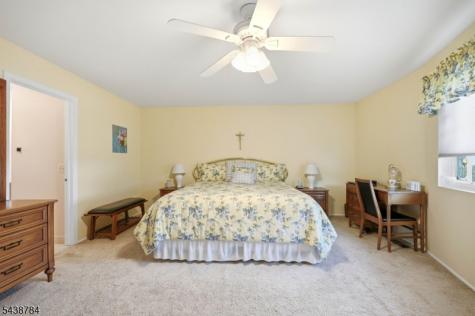 88 Metro Vista Drive Hawthorne NJ 07506