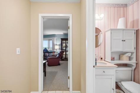 88 Metro Vista Drive Hawthorne NJ 07506