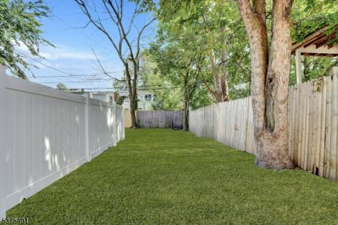 434 Halsted Street East Orange NJ 07018