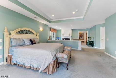 62 Hickory Hill Boulevard Totowa NJ 07512