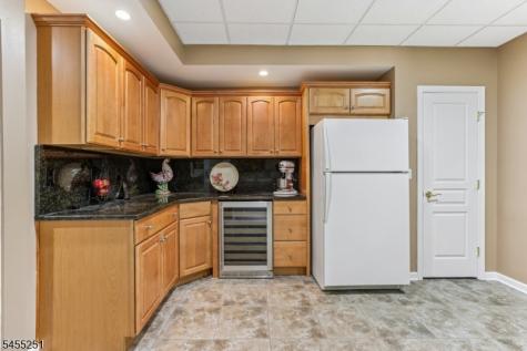 62 Hickory Hill Boulevard Totowa NJ 07512