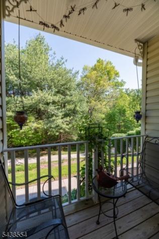 18 Kentworth Court Raritan NJ 08822