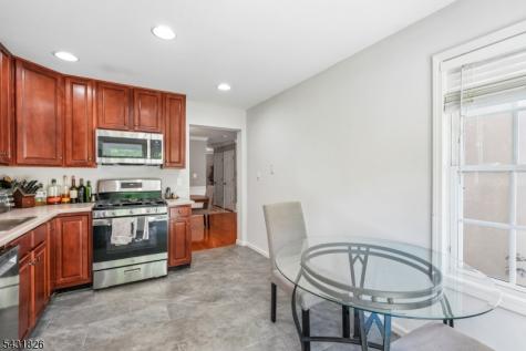 3 Peach Tree North Haledon NJ 07508