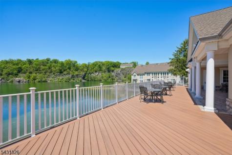 3 Peach Tree North Haledon NJ 07508