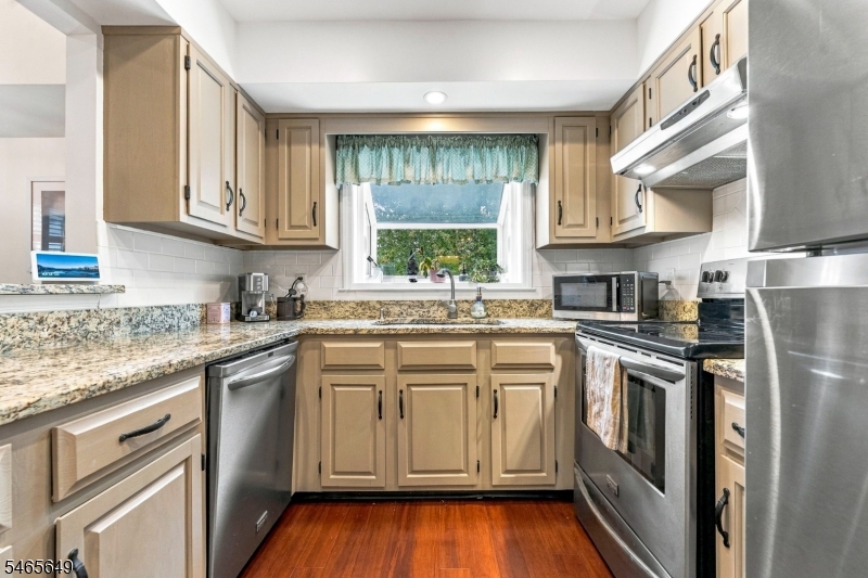 56 Bentley Court Bedminster NJ 07921