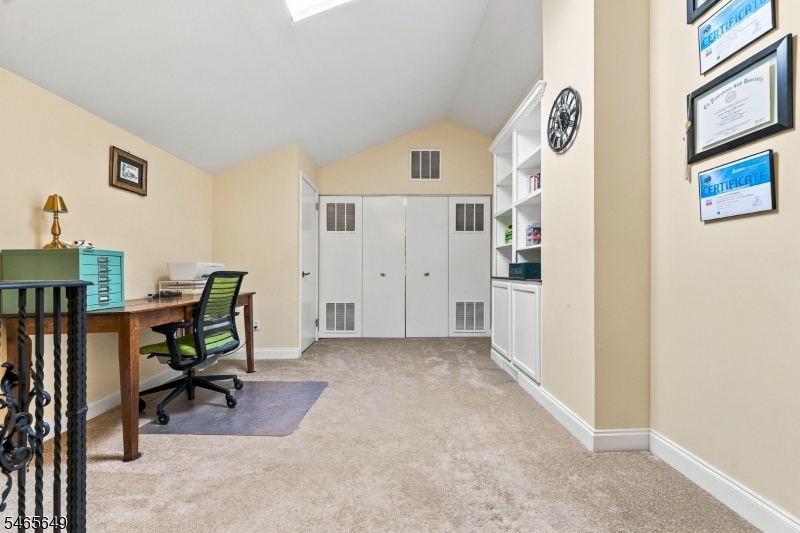 56 Bentley Court Bedminster NJ 07921