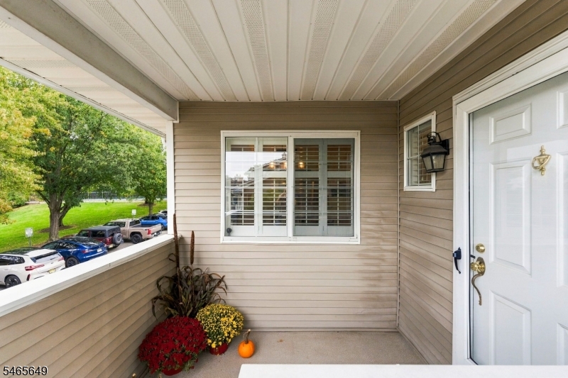 56 Bentley Court Bedminster NJ 07921