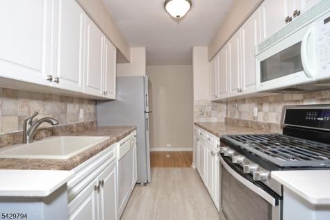 605 Grove Street Clifton NJ 07013