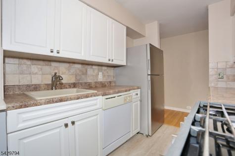 605 Grove Street Clifton NJ 07013