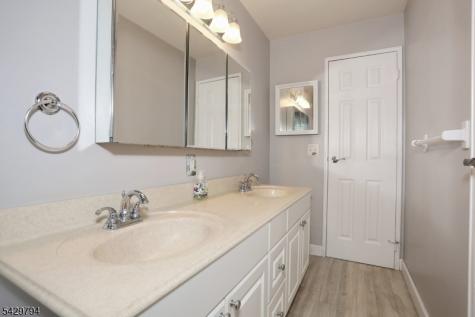 605 Grove Street Clifton NJ 07013