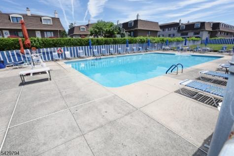605 Grove Street Clifton NJ 07013