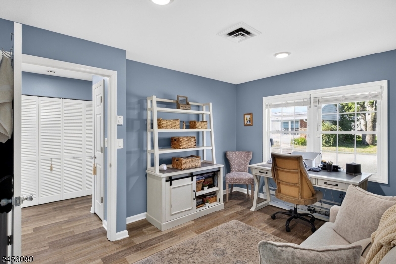 976 Aberdeen Drive Lakewood NJ 08701