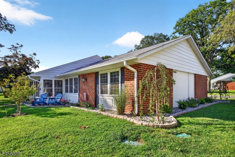 976 Aberdeen Drive Lakewood NJ 08701