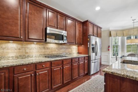 4 Slate Court Woodland Park NJ 07424