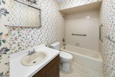 3 Macmillan Court Mahwah NJ 07430