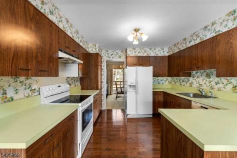 3 Macmillan Court Mahwah NJ 07430