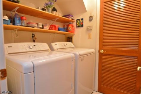 110 Castle Ridge Drive East Hanover NJ 07936