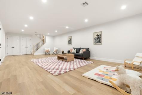 112 Valley Road Montclair NJ 07042