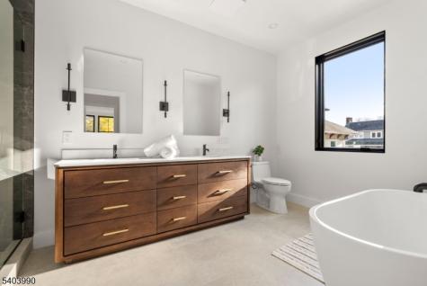 112 Valley Road Montclair NJ 07042