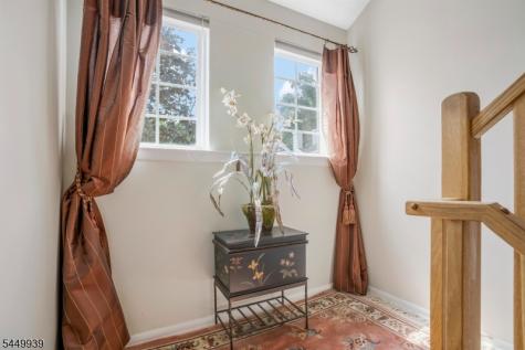 1308 Grandview Court Hanover NJ 07981