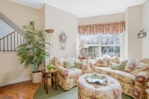 1308 Grandview Court Hanover NJ 07981