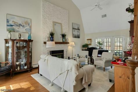 47 Dexter Drive N Bernards NJ 07920