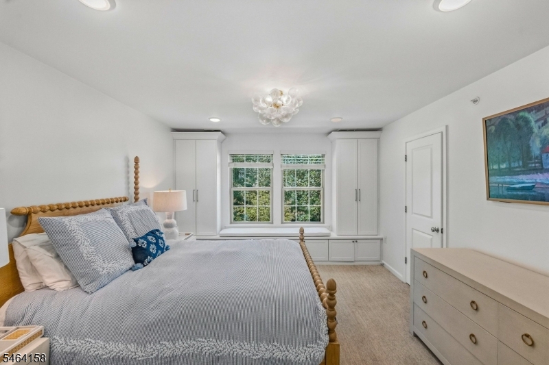 82 Albert Court Randolph NJ 07869