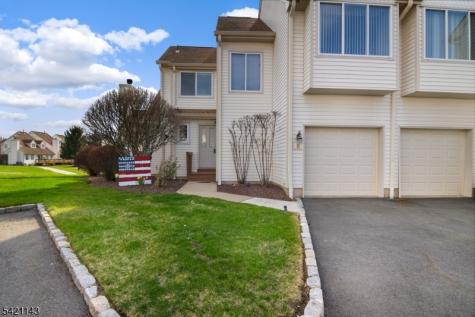 8 Russell Court Montville NJ 07045