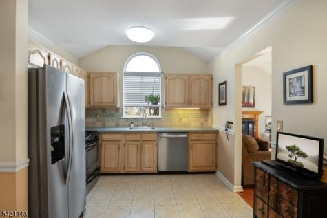 8 Russell Court Montville NJ 07045