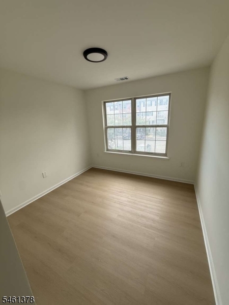91 Callahan Court Newark NJ 07103