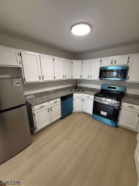 91 Callahan Court Newark NJ 07103