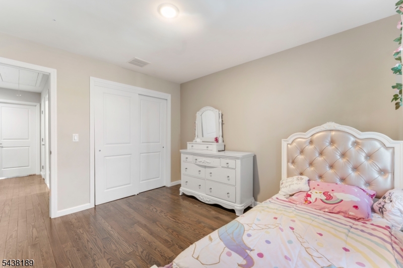 78 Valerie Drive Manville NJ 08835