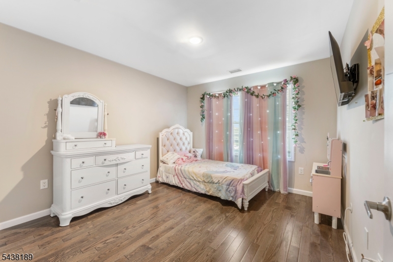 78 Valerie Drive Manville NJ 08835