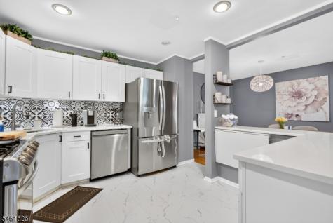 77 Larkin Circle West Orange NJ 07052