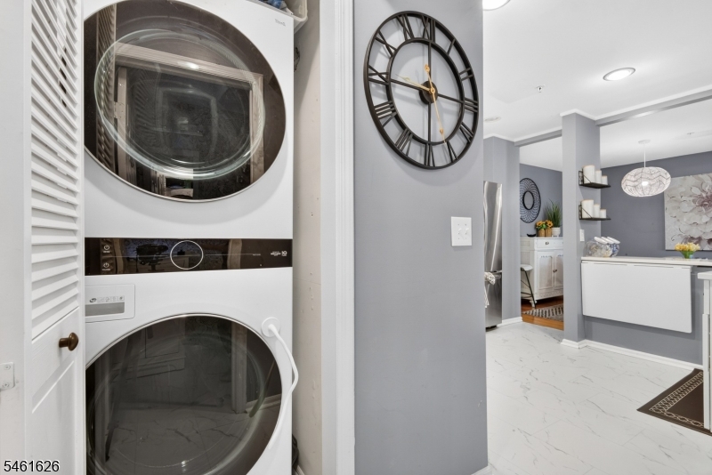77 Larkin Circle West Orange NJ 07052