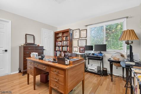77 Larkin Circle West Orange NJ 07052