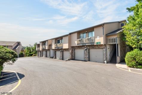 77 Larkin Circle West Orange NJ 07052