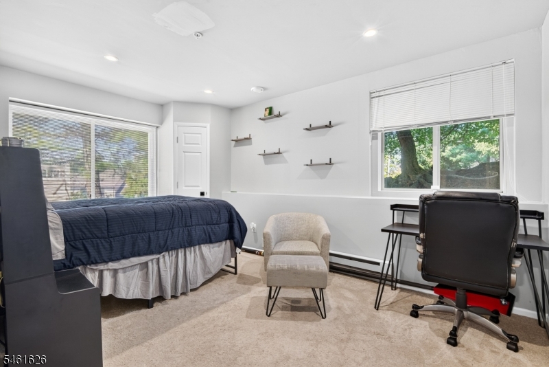 77 Larkin Circle West Orange NJ 07052