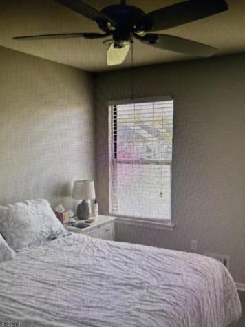 89 Violet Court Readington NJ 08889