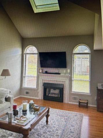 89 Violet Court Readington NJ 08889