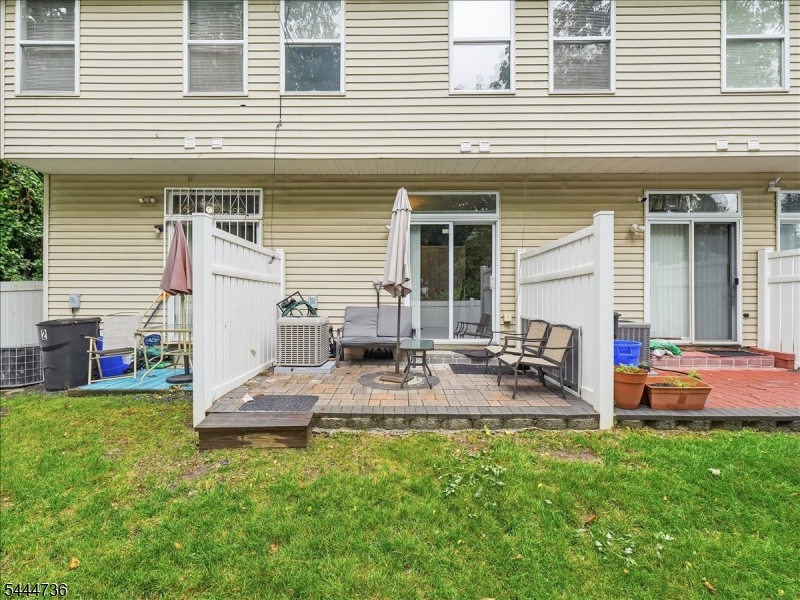4 Derby Street East Orange NJ 07018
